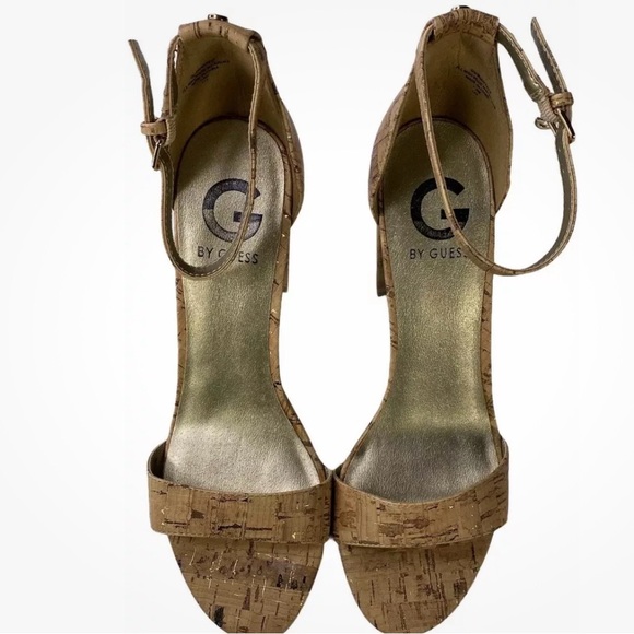 Guess Light Natural Shantel3 Heels Size 7.5M - Picture 1 of 6